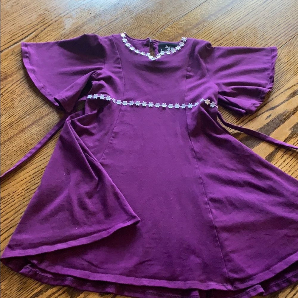 Llum purple bell shaped tulip arm dress